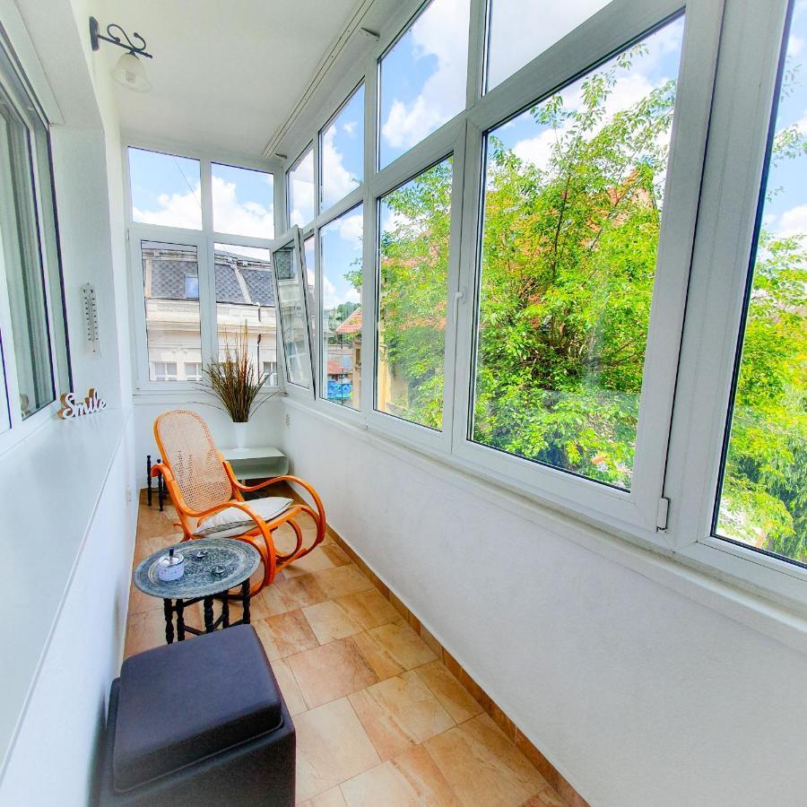 City Center Apartment Bucureşti Ngoại thất bức ảnh